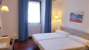  Hotel Zarauz  Сараутц